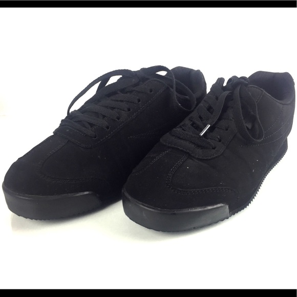 fila black sneakers